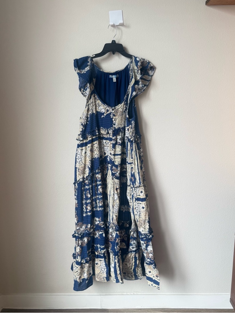 American Eagle Outfitters Navy and Cream Floral Maxi Dress